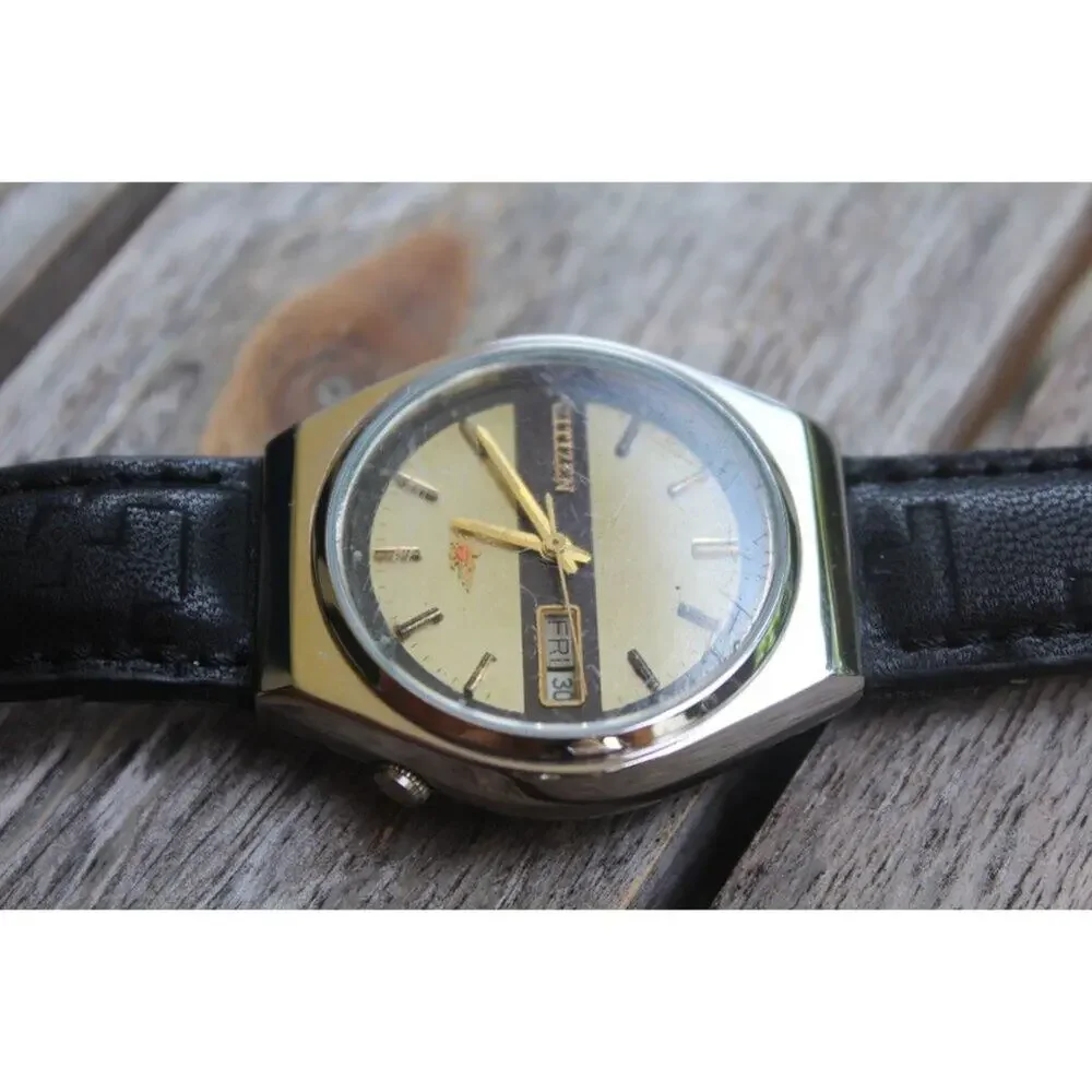 Vintage 1978 Citizen Automatic Mens Silver Watch W/daydate & Gold accents